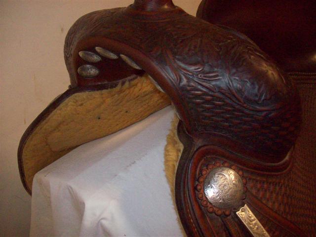 Used Saddle:- Image Number:2